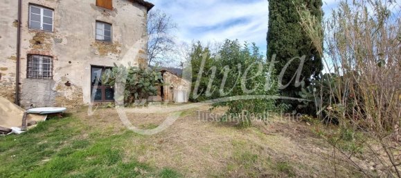 Casa de 13 divisões em Lucca, Italy N.º 258633 22