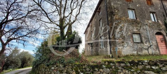 Casa de 13 divisões em Lucca, Italy N.º 258633 10