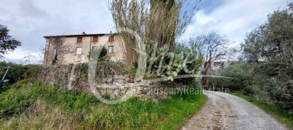 Casa de 13 divisões em Lucca, Italy N.º 258633 16