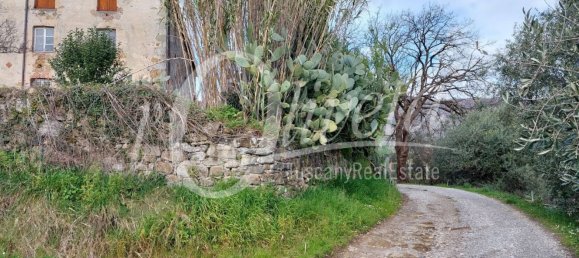 Casa de 13 divisões em Lucca, Italy N.º 258633 15