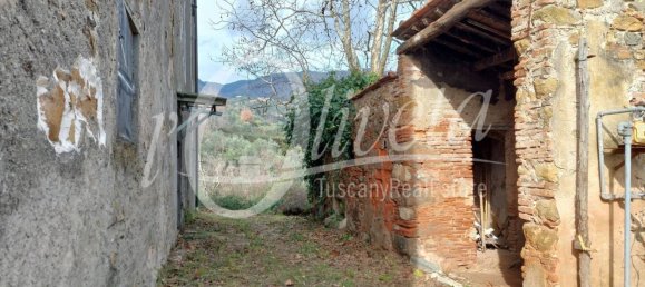 Casa de 13 divisões em Lucca, Italy N.º 258633 19