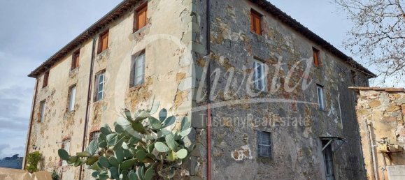 Casa de 13 divisões em Lucca, Italy N.º 258633 27