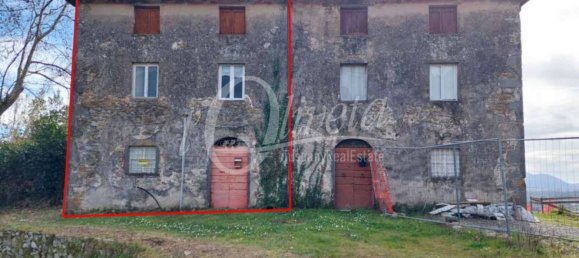 Casa de 13 divisões em Lucca, Italy N.º 258633 6