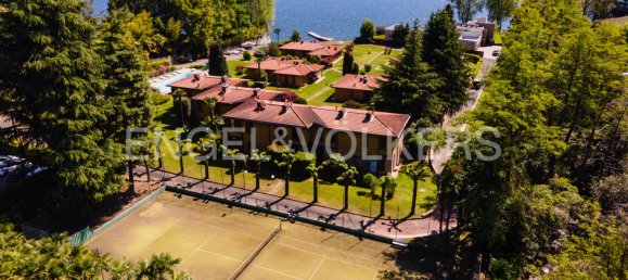 6 bedrooms Villa in Lesa, Italy No. 128413 2