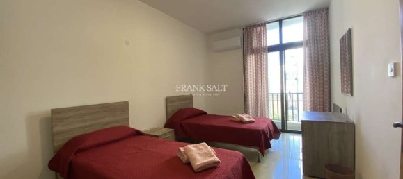 3 bedrooms Apartment in Sliema, Malta No. 10395 5