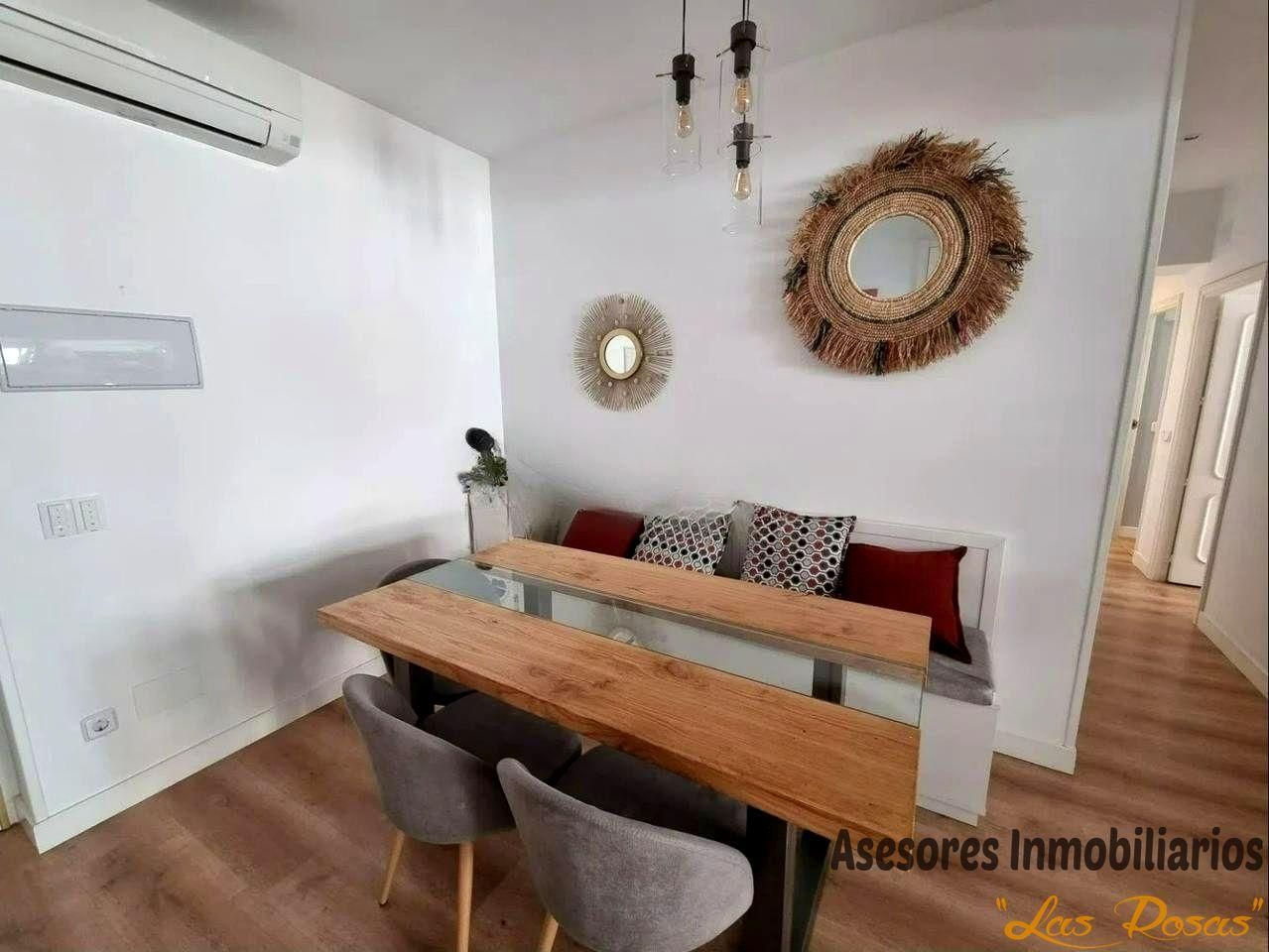 2 bedrooms Apartment in Madrid, Spain No. 237772