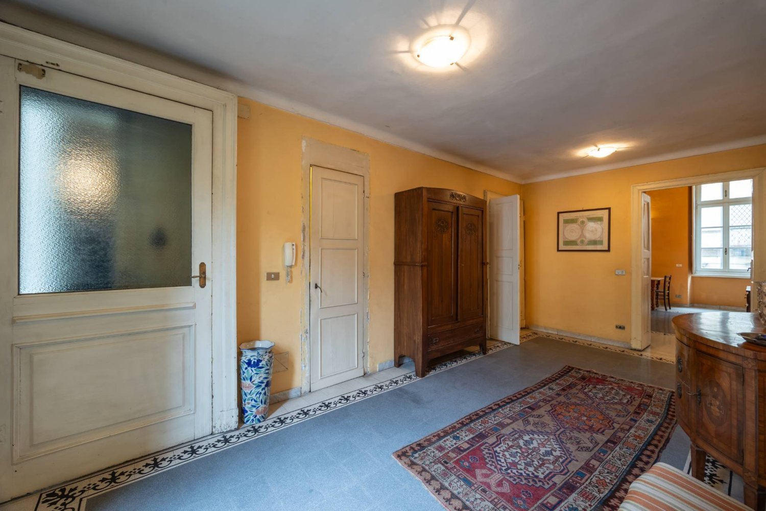 5 chambres Appartement à Turin, Italy No. 210419