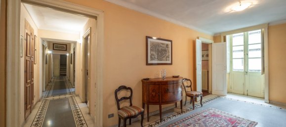 5 chambres Appartement à Turin, Italy No. 210419 5