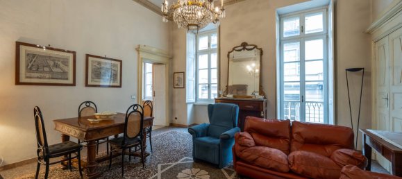 5 chambres Appartement à Turin, Italy No. 210419 8