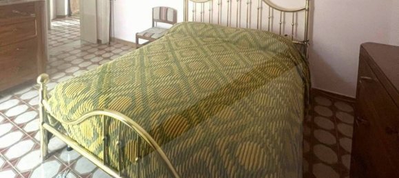 4-salle Appartement à Vico del Gargano, Italy No. 25960 7