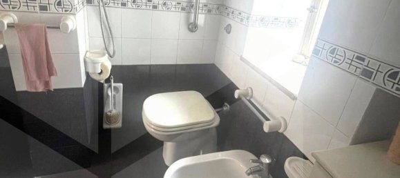 4-salle Appartement à Vico del Gargano, Italy No. 25960 13