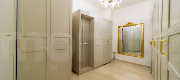 3 bedrooms Apartment in Milan, Italy No. 245497 8