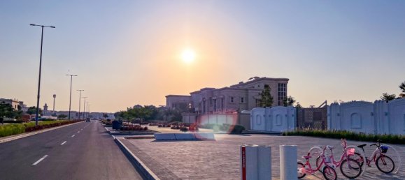 Villa T8 em Mohamed Bin Zayed City, UAE N.º 7113 4