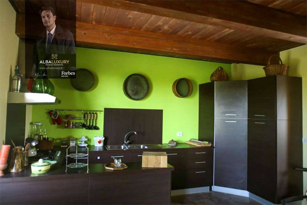 13 chambres Villa à Acqualagna, Italy No. 296892