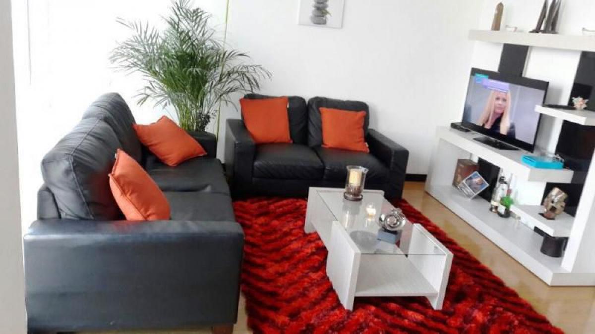 3 bedrooms House in Bogota, Colombia No. 10464