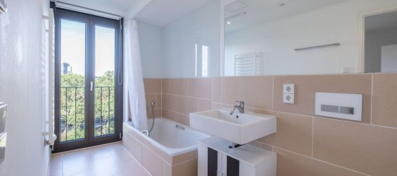 Apartamento de 2 dormitorios en Frankfurt am Main, Germany No. 12467 11