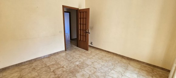 4 rooms Apartment in Misterbianco, Italy No. 48983 8