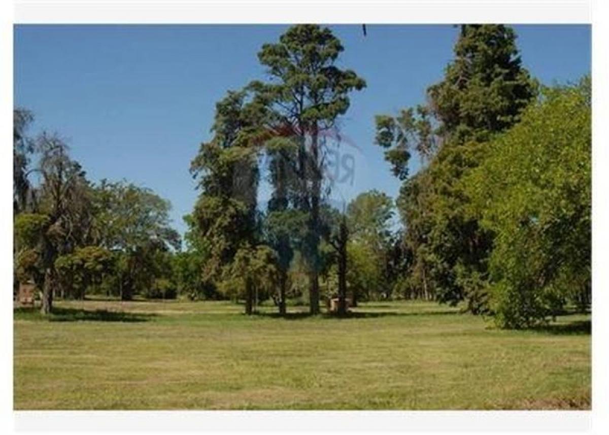 Земельный участок в Эскобар, Аргентина № 113471