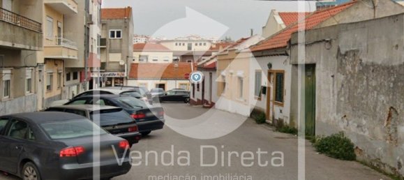 Studio in Seixal, Portugal No. 29841 18