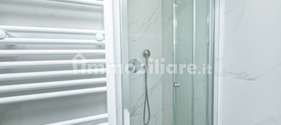 Apartamento de 2 dormitorios en Genoa, Italy No. 60412 27