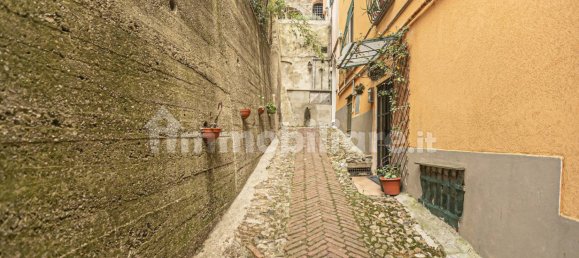 Apartamento de 2 dormitorios en Genoa, Italy No. 60412 33