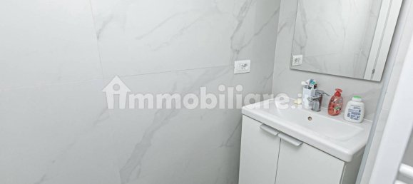 Apartamento de 2 dormitorios en Genoa, Italy No. 60412 26