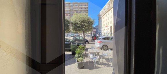 Apartamento de 3 habitaciónes en Barletta, Italy No. 20511 2