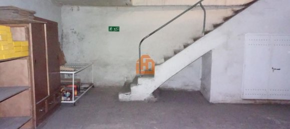 299m² Commercial property in Leon, Spain No. 81257 5