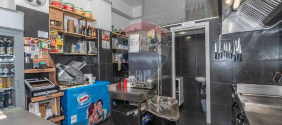 2غرفة عقار تجاري في Caltagirone, Italy رقم 74214 3