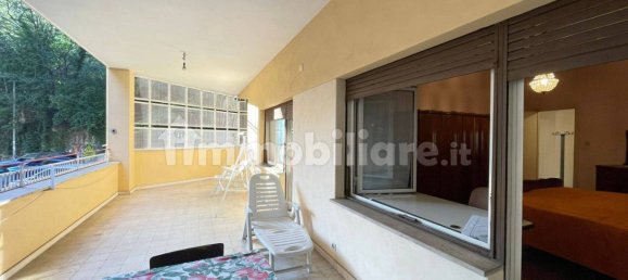 2 bedrooms Apartment in Rome, Italy No. 82009 17