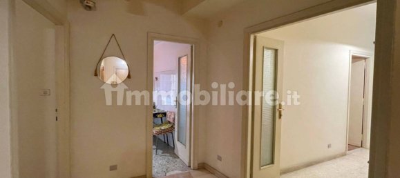2 bedrooms Apartment in Rome, Italy No. 82009 4