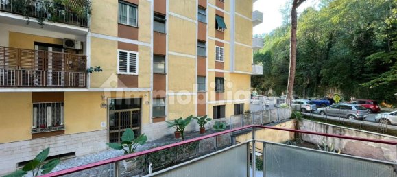 2 bedrooms Apartment in Rome, Italy No. 82009 22