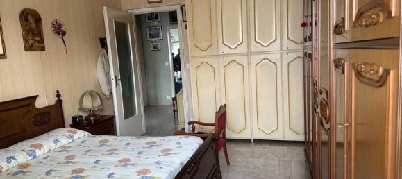 3 rooms Apartment in Turin, Italy No. 69243 13
