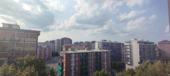 3 rooms Apartment in Turin, Italy No. 69243 20