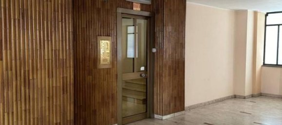 3 rooms Apartment in Turin, Italy No. 69243 3