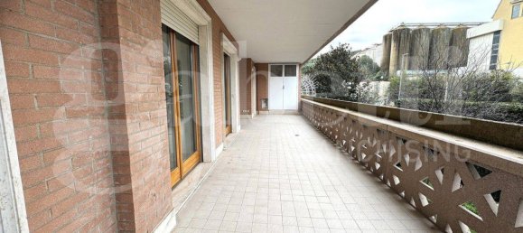 Квартира с 3 спальнями в Рим, Италия № 158936 20