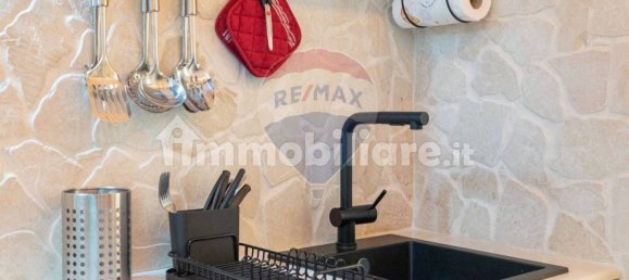 1 bedroom Apartment in Bari, Italy No. 330421 5