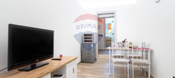 1 bedroom Apartment in Bari, Italy No. 330421 10