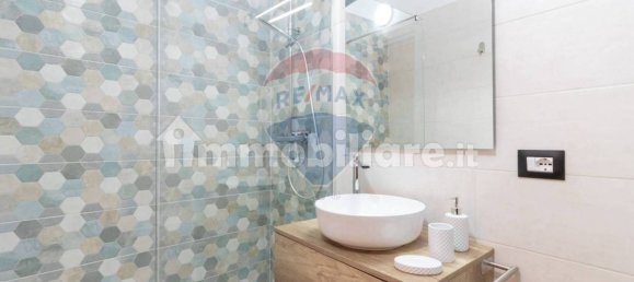 1 bedroom Apartment in Bari, Italy No. 330421 16