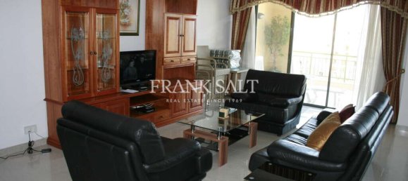 Apartamento T3 em Saint Julian's, Malta N.º 8310 3