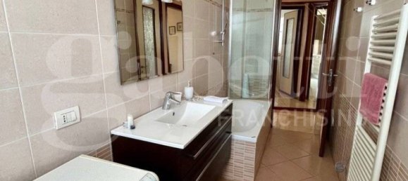 Apartamento T2 em Limbiate, Italy N.º 379983 15