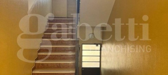 Apartamento T2 em Limbiate, Italy N.º 379983 4