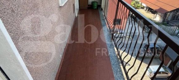 Apartamento T2 em Limbiate, Italy N.º 379983 10