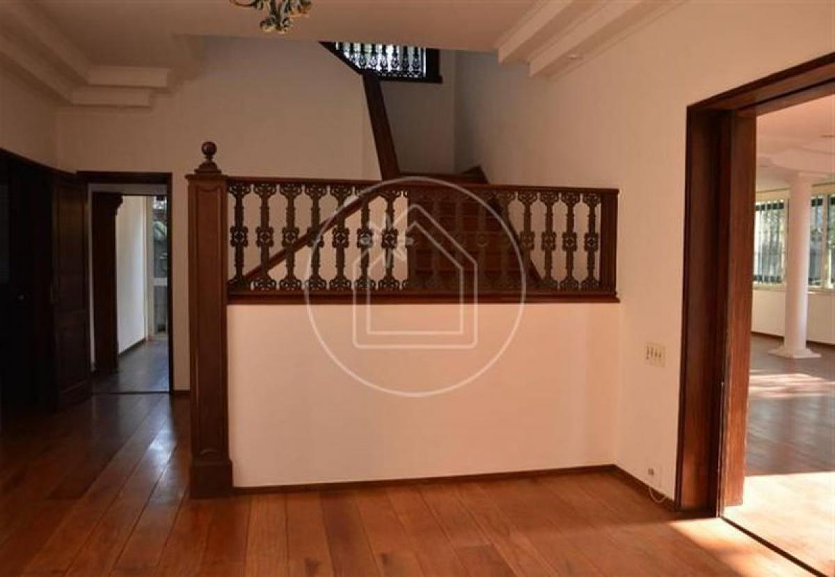 7 bedrooms House in Sao Paulo, Brazil No. 492745