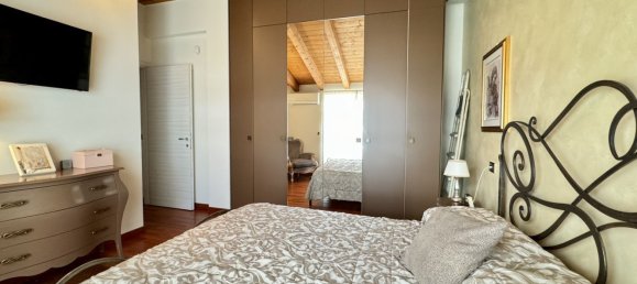 Пентхаус с 3 комнатами в Авеццано, Италия № 39735 23