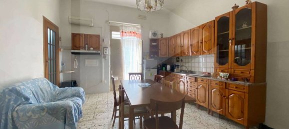 6 rooms House in San Severo, Italy No. 26111 5