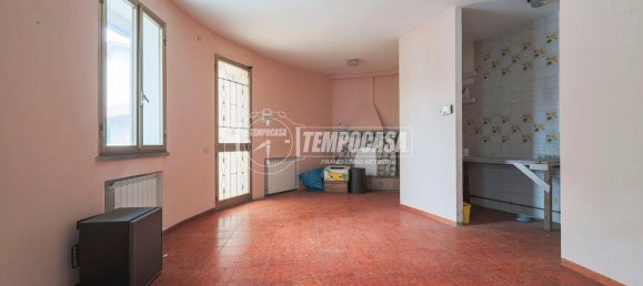 4 rooms Apartment in Ravenna, Italy No. 273857 3