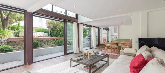 4 bedrooms Commercial property in Cannes, France No. 38273 9