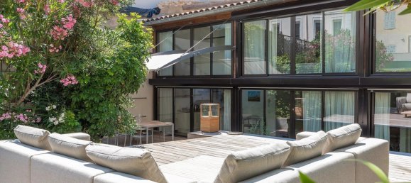 4 bedrooms Commercial property in Cannes, France No. 38273 8