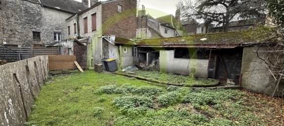 Edifício em Givet, France N.º 44287 8